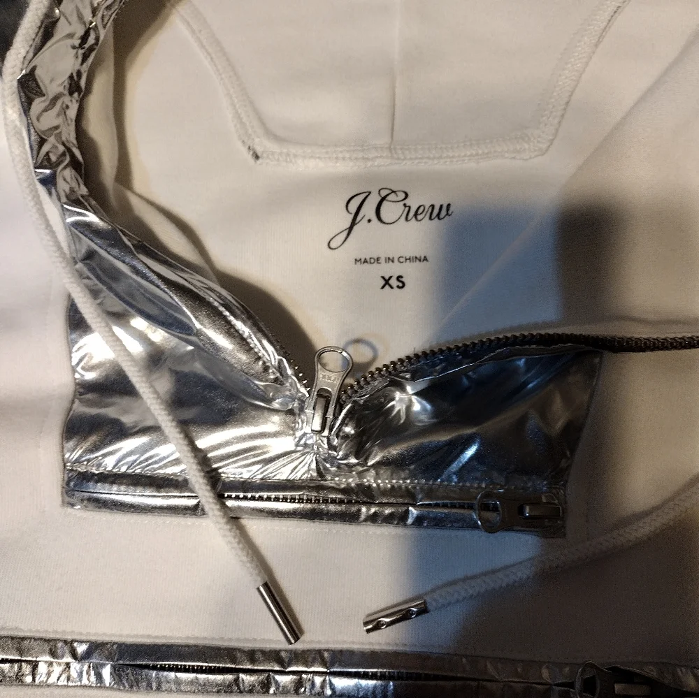 Vintage J. Crew Anorak Hoodie in White & Silver Metallic Zip Pocket Size M